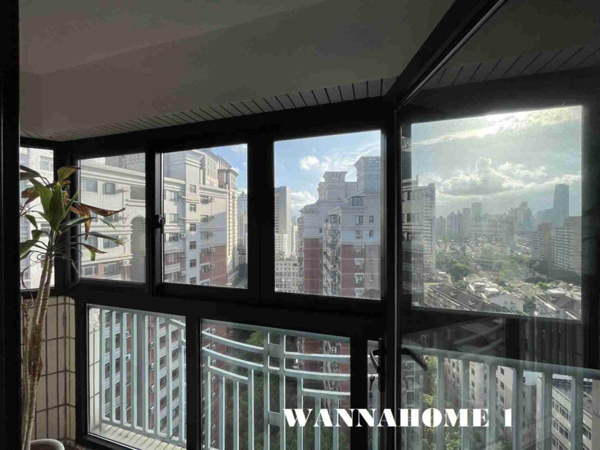 Housing image — Balcony