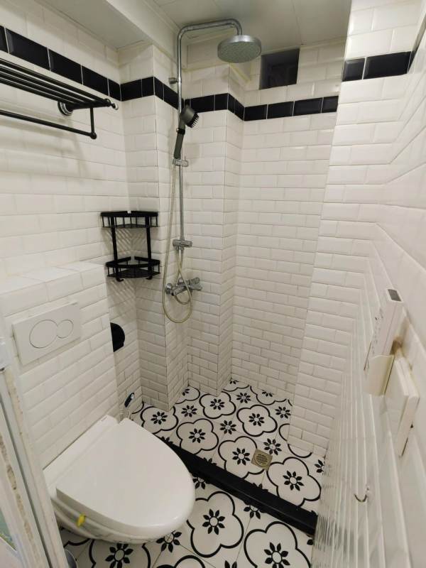 Housing image — Bathroom
