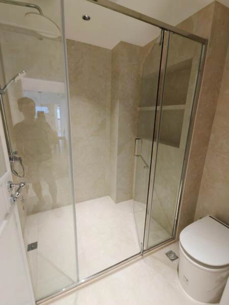 Housing image — Bathroom