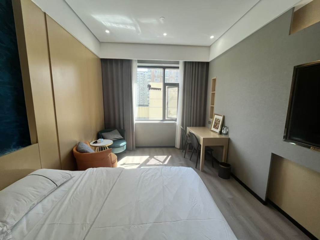 Housing image — Bedroom