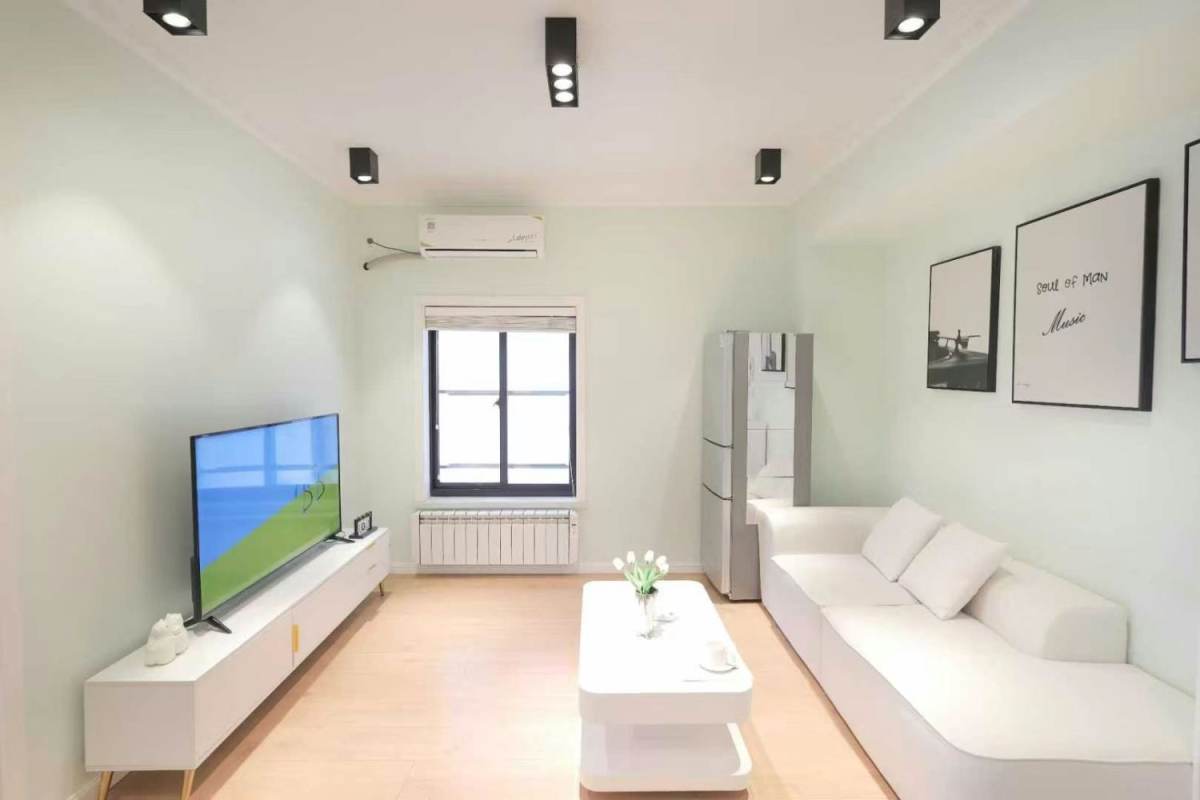 Housing image — Living Room
