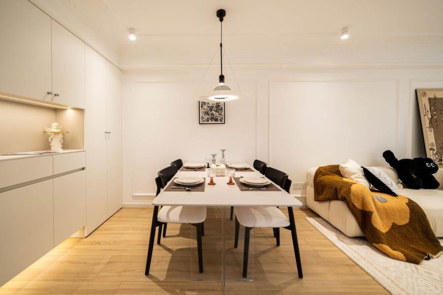 Housing image — Dining Area