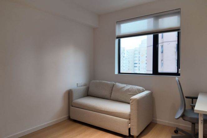 High-Floor 3BR Apartment at Sanhe Garden