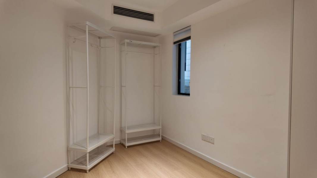 Housing image — Bedroom