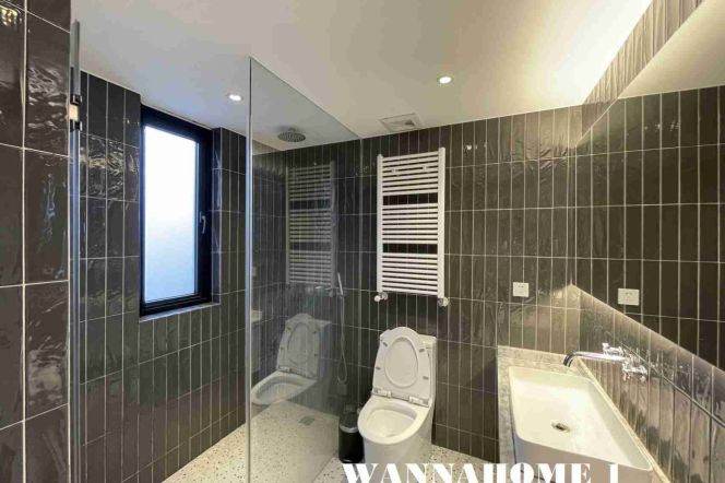 Spacious 2BR Apartment near Jiaotong University Metro (L10/L11)