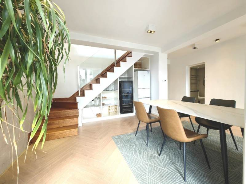 Housing image — Living Room