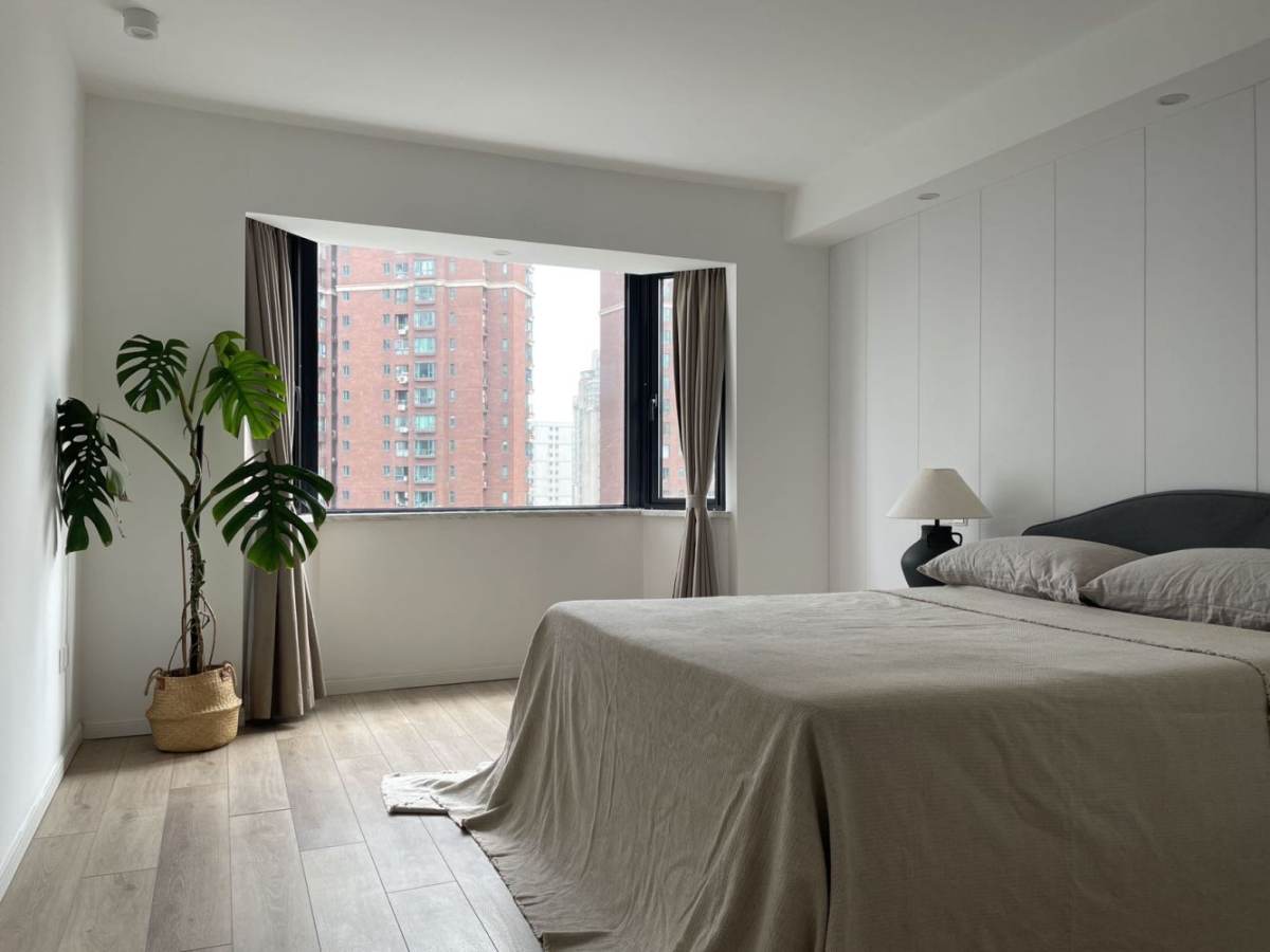 Housing image — Bedroom