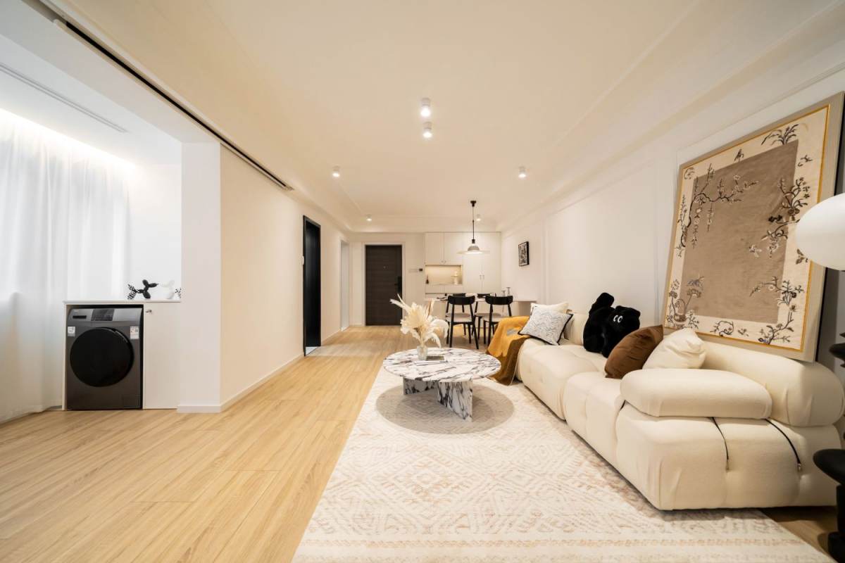 Housing image — Living Room
