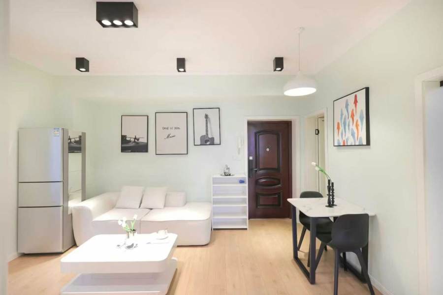 Housing image — Living Room