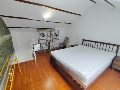 Housing image — Bedroom
