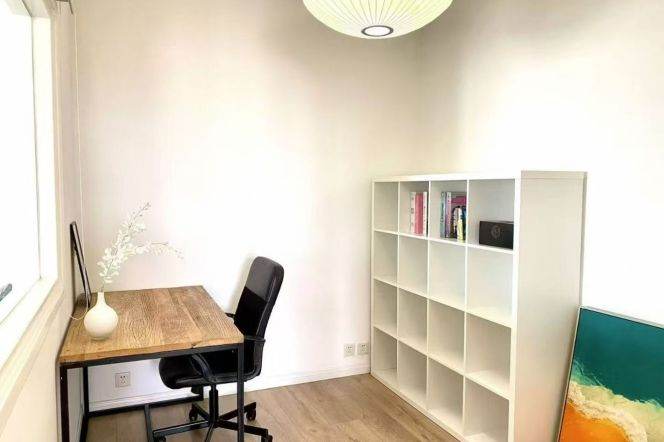 High-Floor High-Ceiling 4BR Apartment near South Shaanxi Rd Metro with Floor-to-Ceiling Windows (L1/L10/L12/L13)