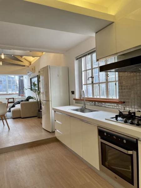 Housing image — Kitchen