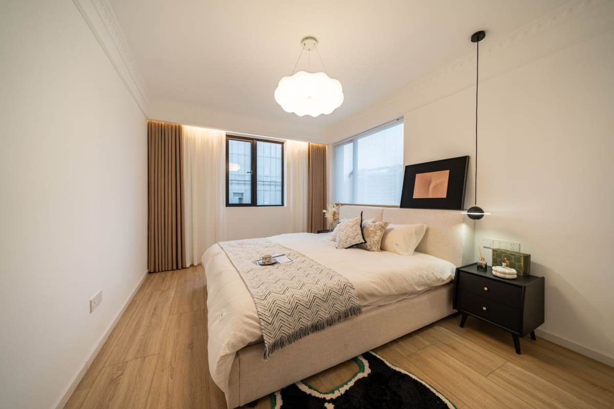 Housing image — Bedroom