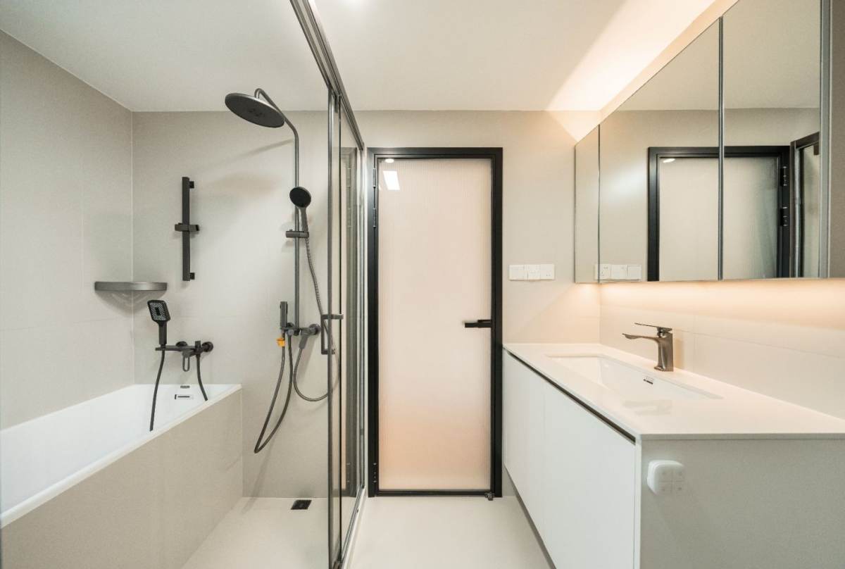Housing image — Bathroom