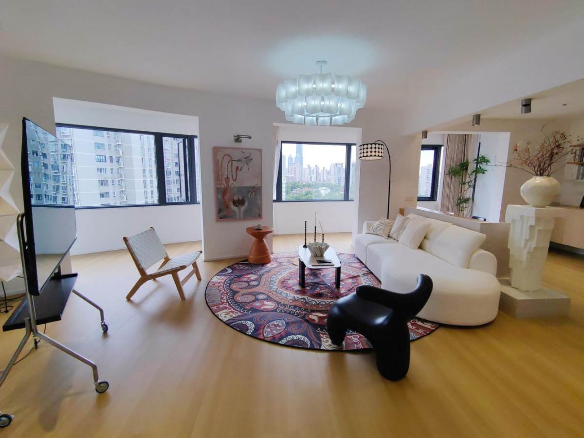 Housing image — Living Room