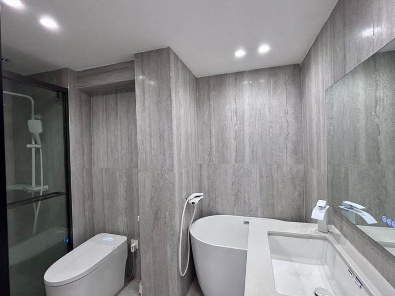 Housing image — Bathroom