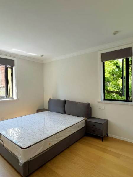 Housing image — Bedroom