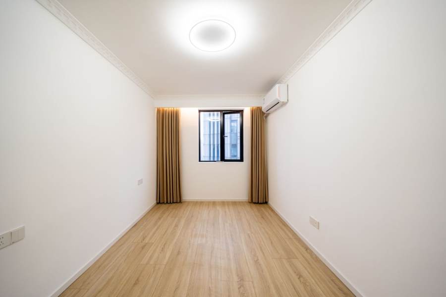 Housing image — Bedroom