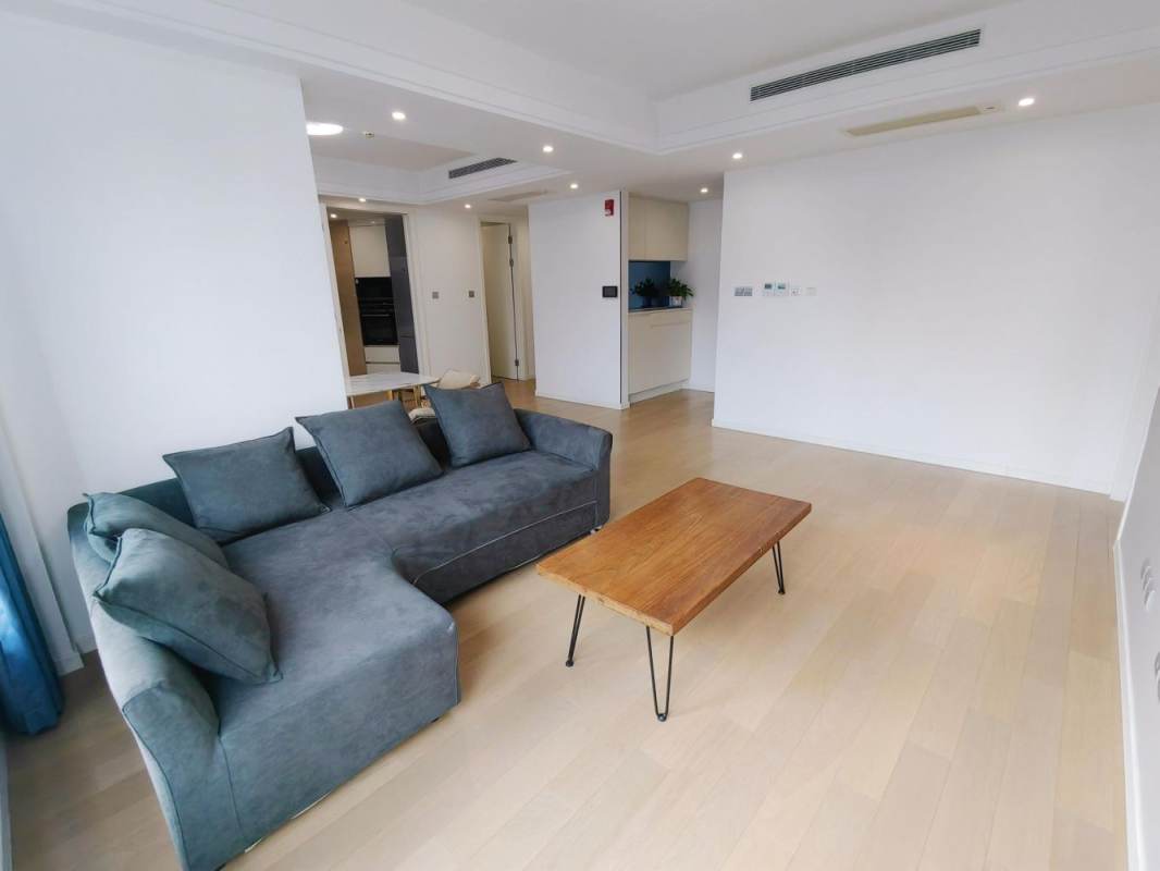 Housing image — Living Room
