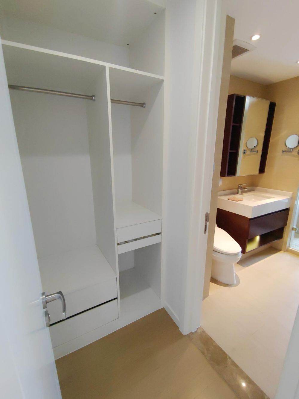 Housing image — Bathroom
