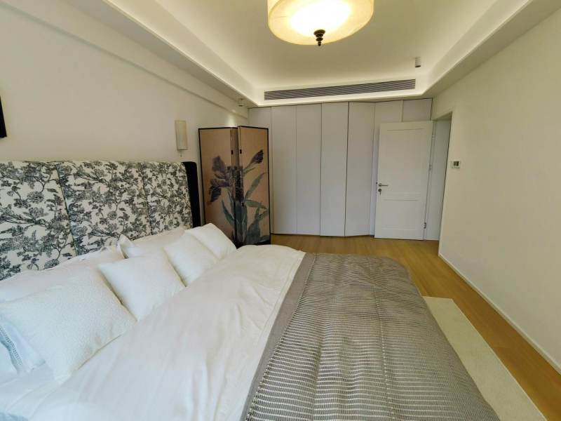 Housing image — Bedroom