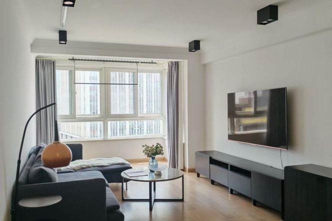 2BR Apartment in Jing'an