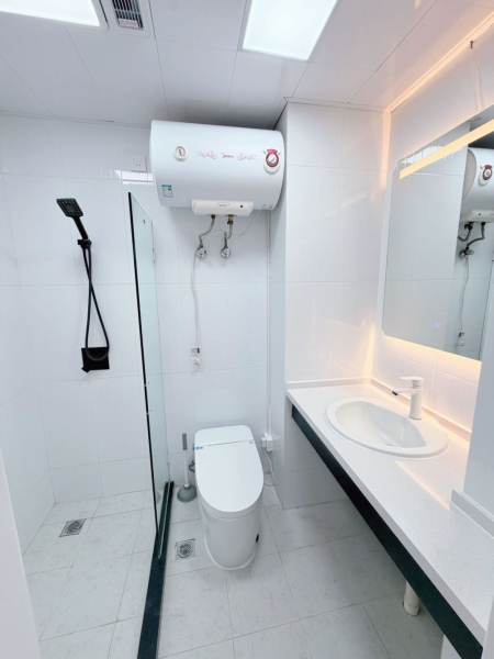 Housing image — Bathroom