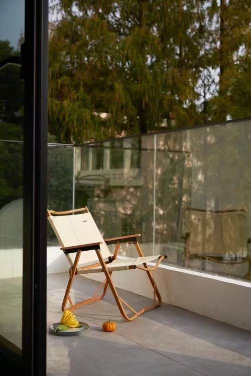 Housing image — Balcony