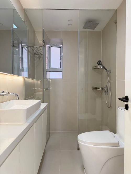 Housing image — Bathroom