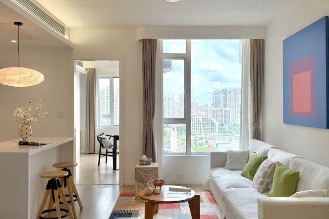Spacious 1BR Apartment near Shanghai Railway Station Metro (L13)