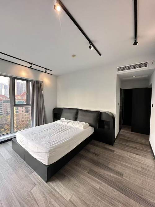 Housing image — Bedroom