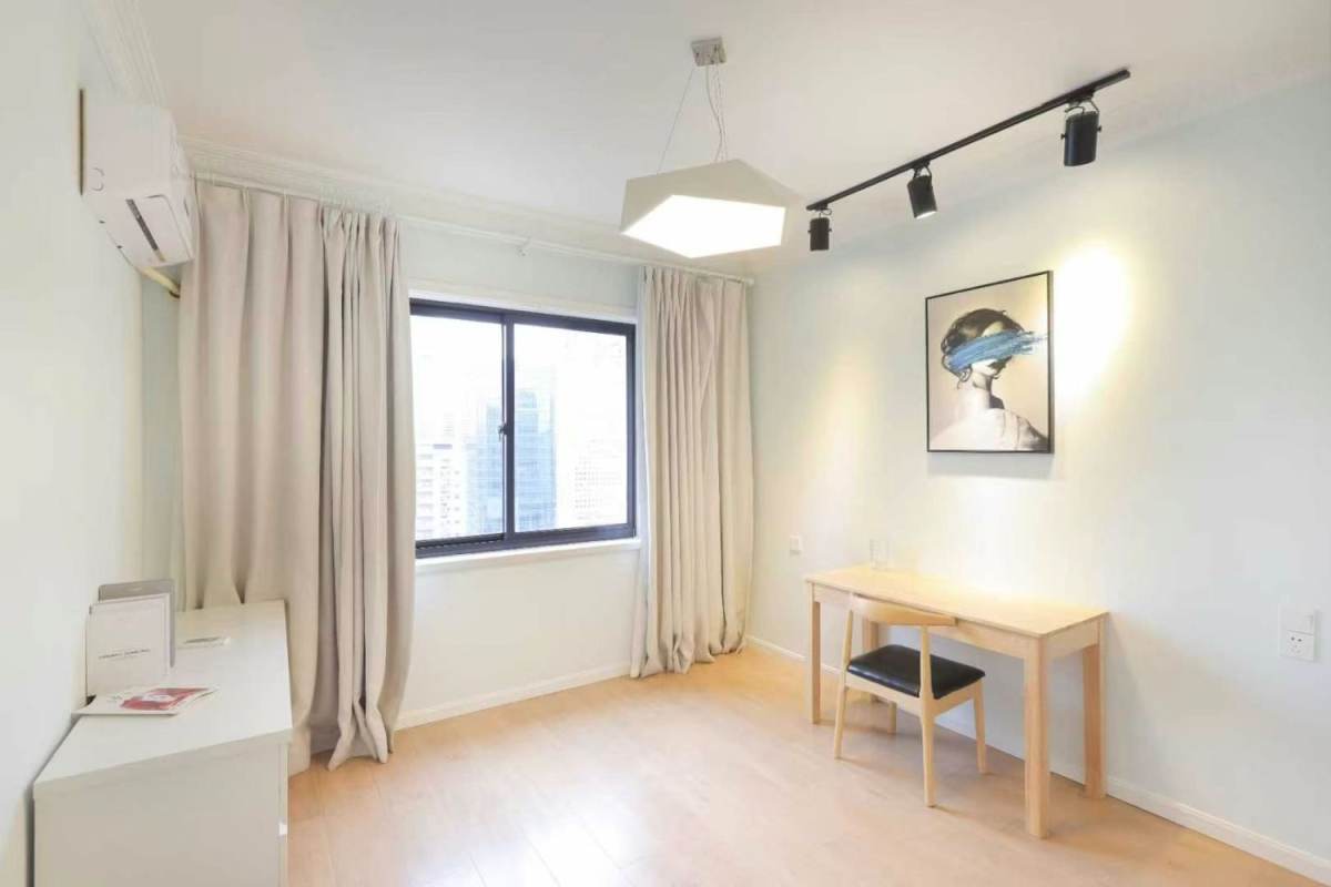 Housing image — Bedroom