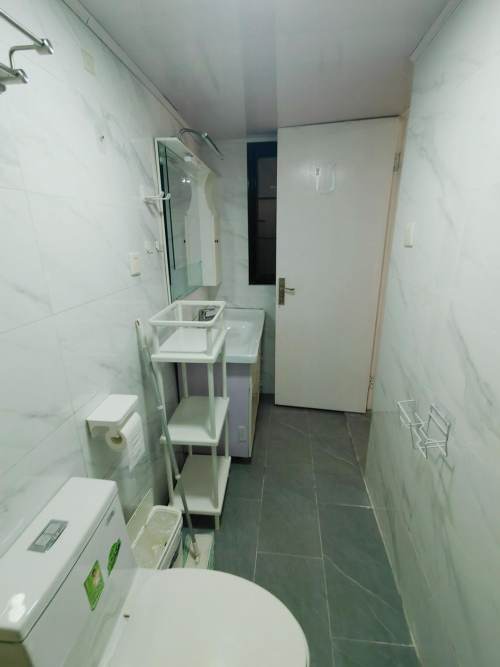 Housing image — Bathroom