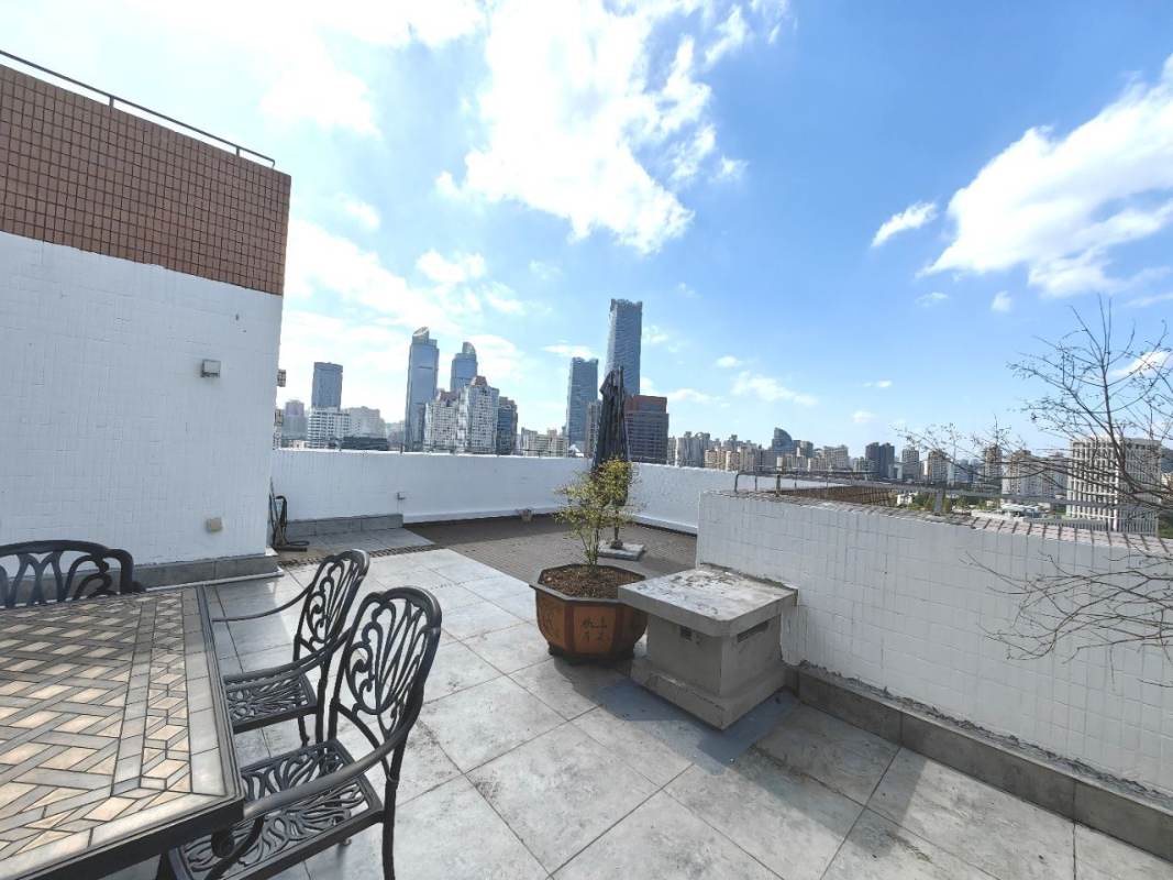 Housing image — Terrace