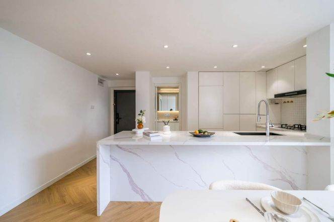3BR Apartment near West Yan'An Rd Metro (L3/L4)