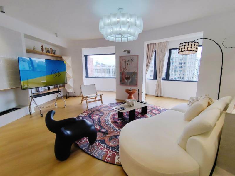 Housing image — Living Room