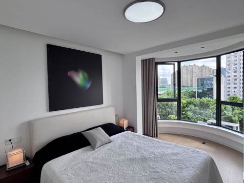 Housing image — Bedroom