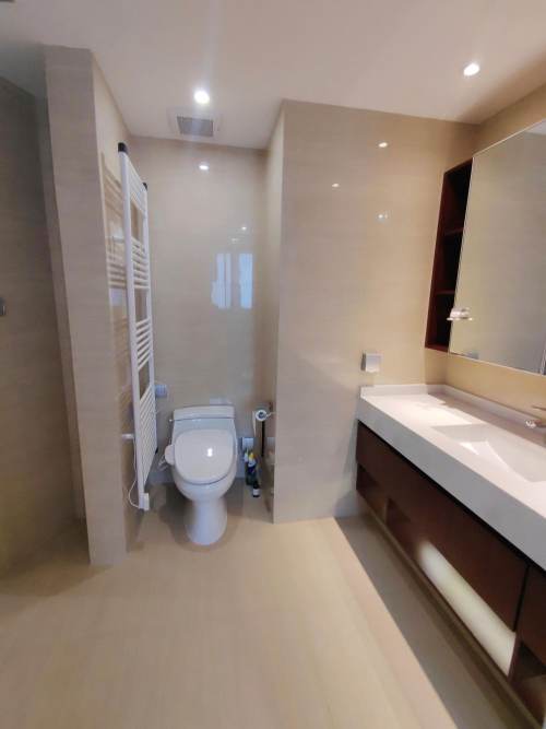 Housing image — Bathroom