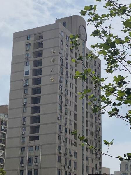 Housing image — Building Exterior