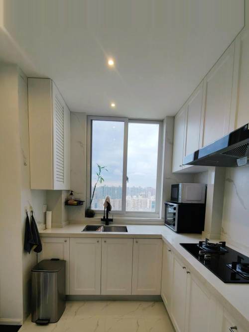 Housing image — Kitchen