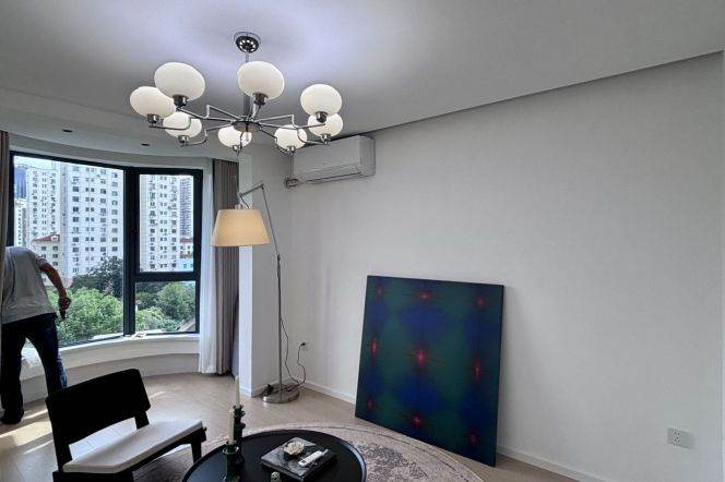 1BR Apartment near Caobao Rd Metro (L1/L12)