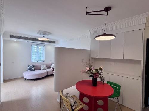 Housing image — Dining Area