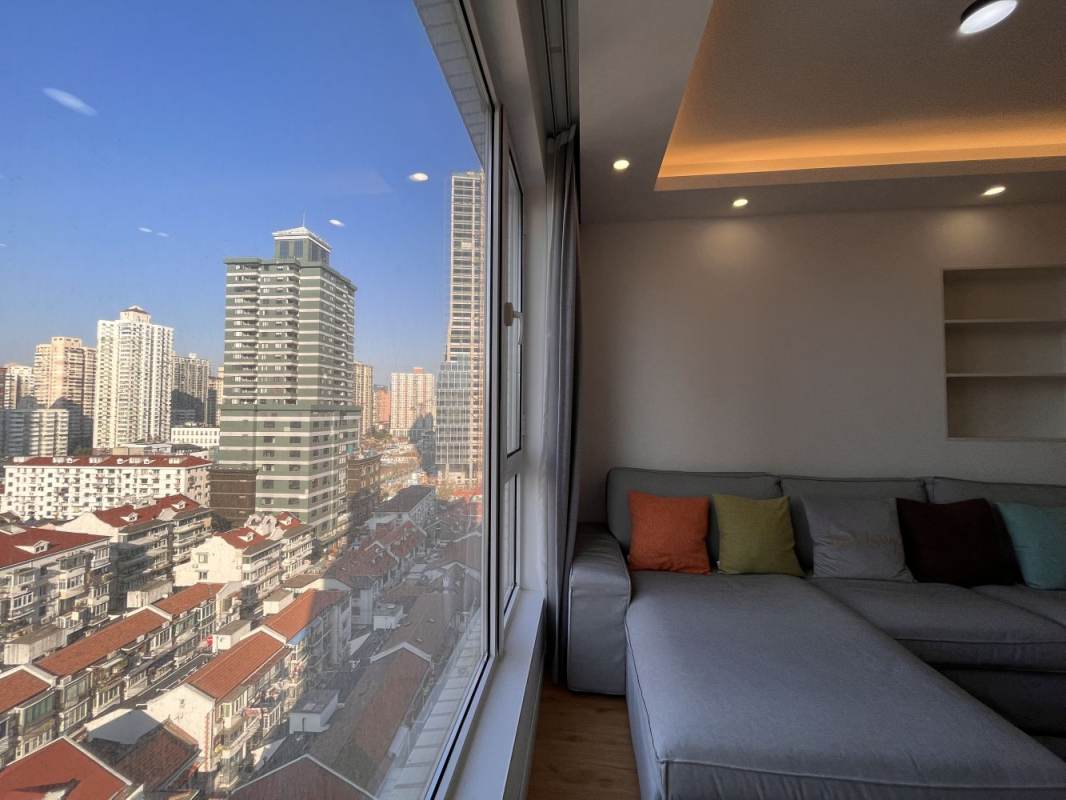 Housing image — Living Room