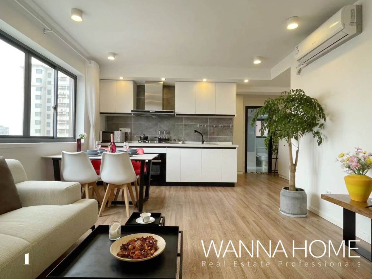 Housing image — Living Room