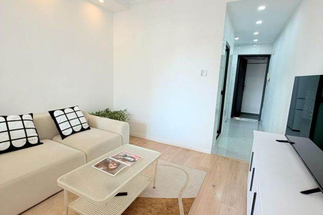 1BR Apartment near Zhongshan Park (L3/L4)