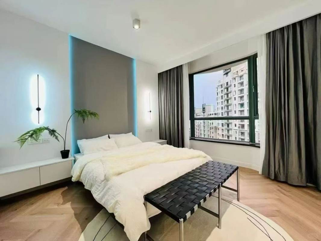 Housing image — Bedroom