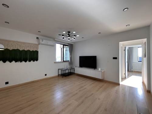 Housing image — Living Room