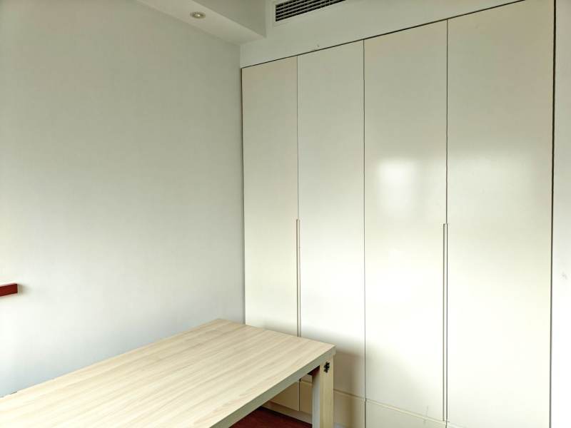 Housing image — Bedroom
