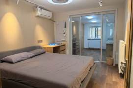 1BR Apartment near Lujiazui (L2/L4/L14)