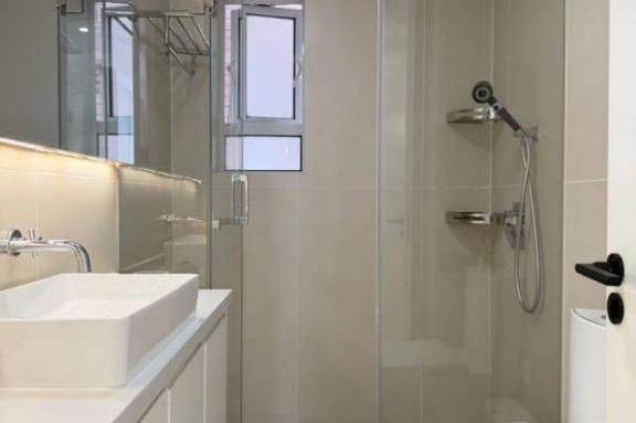 2BR Apartment near Hanzhong Rd Metro with Floor-to-Ceiling Windows (L1/L3/L4/L12/L13)